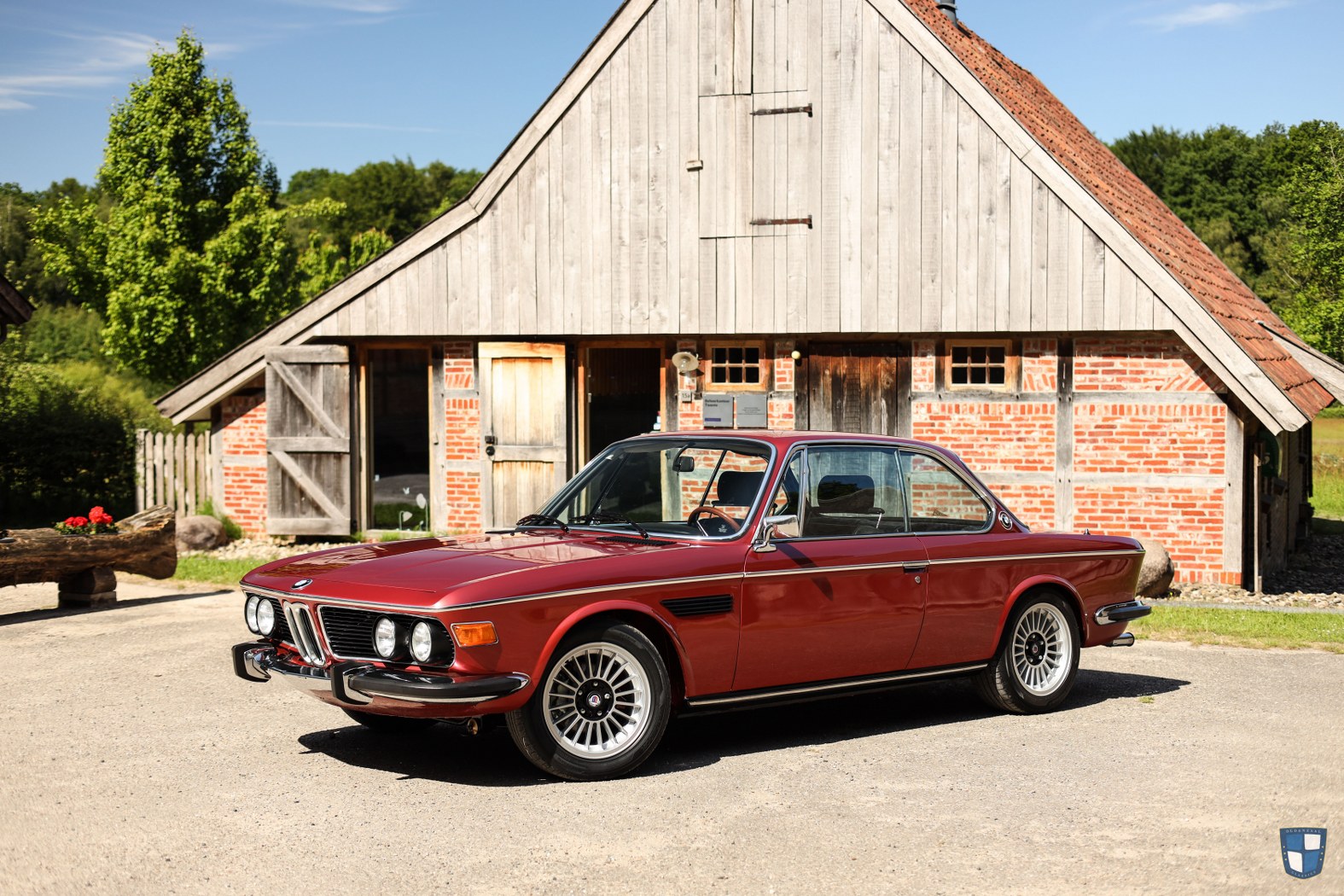 Klassieke auto -  BMW 1602 2002