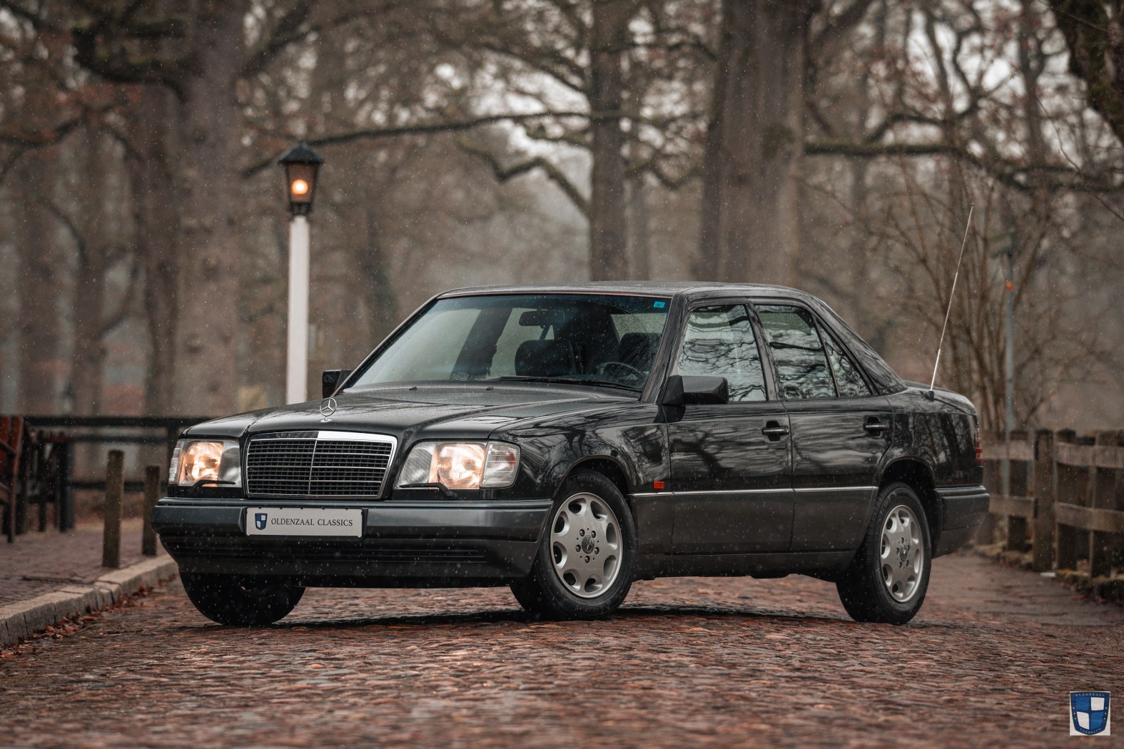 Klassieke auto -  BMW 1602 2002